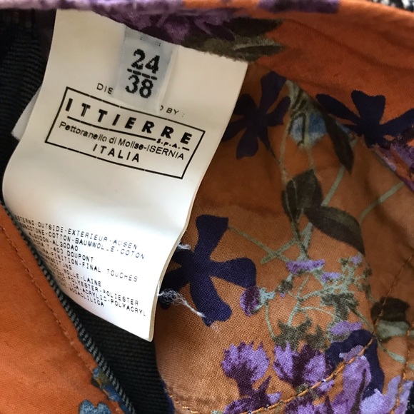 DOLCE & GABBANA Denim skirt . - Picture 6 of 6